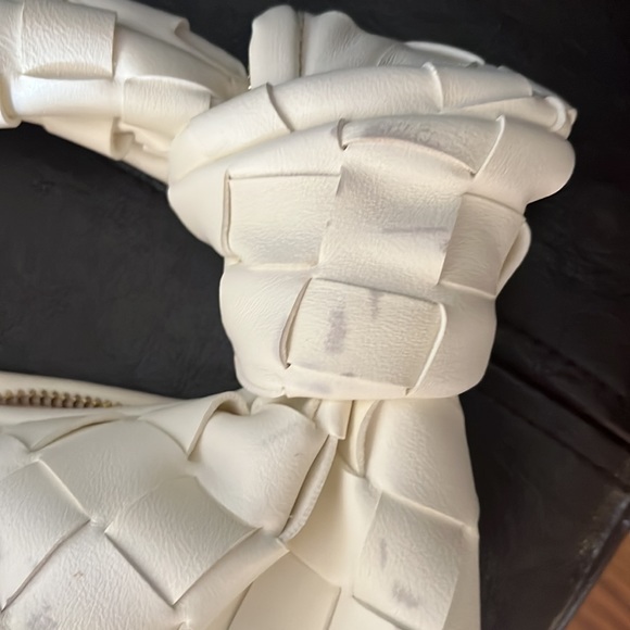 Off white bag has stains worn once - Picture 2 of 4